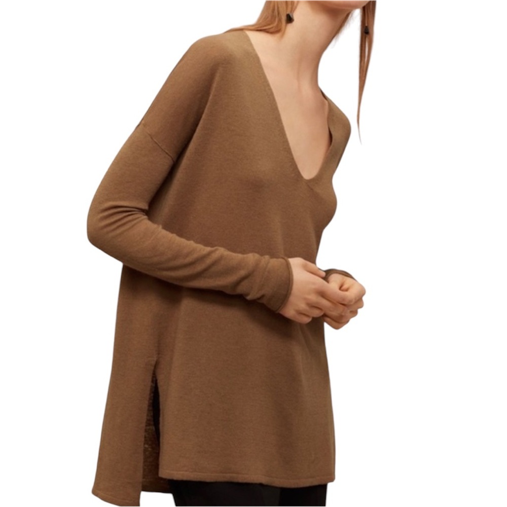 Aritzia Babaton Erin Wool Blend Sweater V-Neck Lightweight Tan Brown — Size S